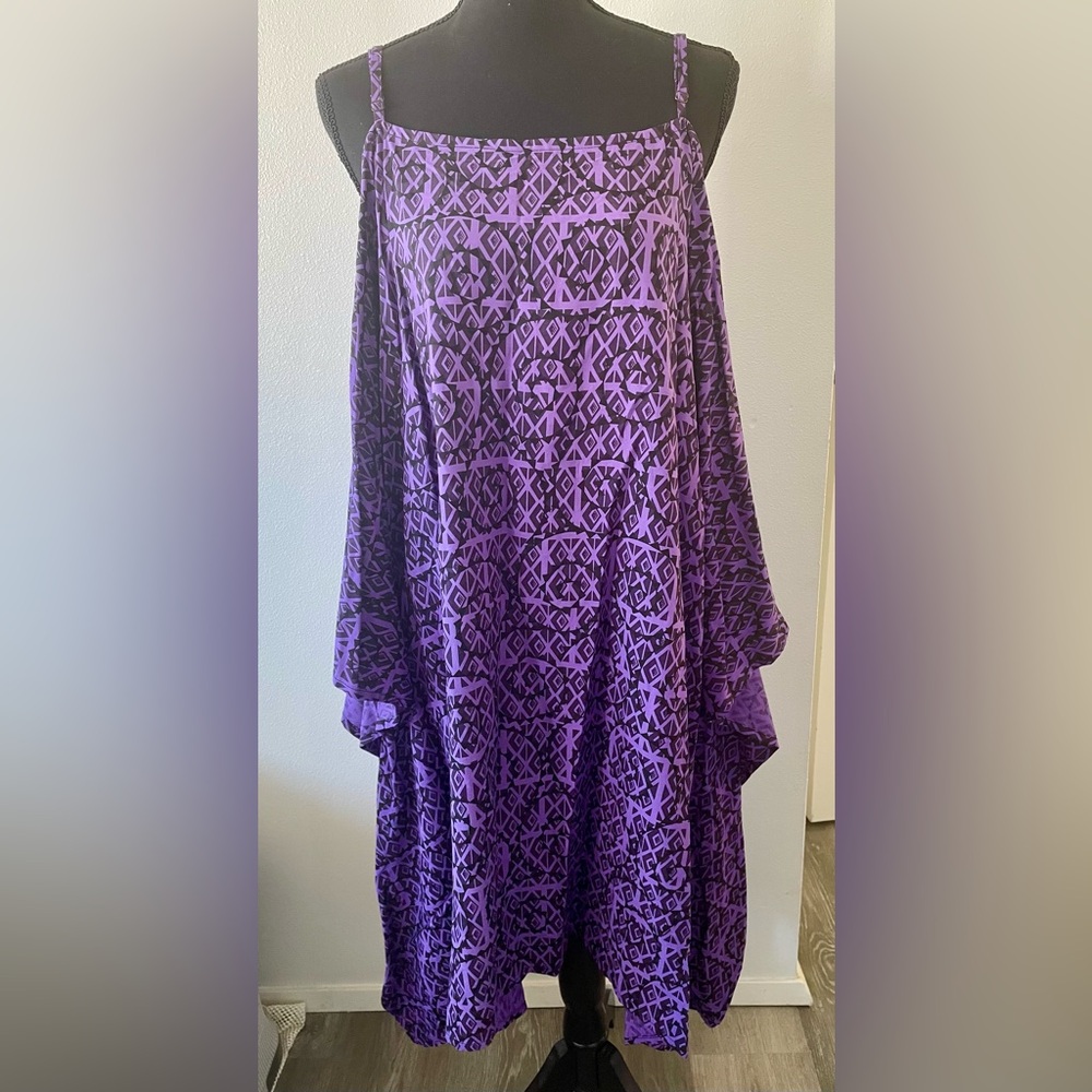 ❌SOLD❌ DBK Purple Patterned Cold Shoulder Dress